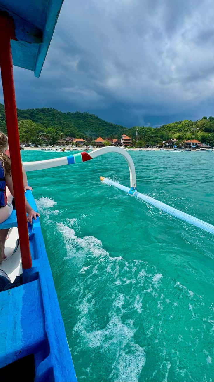 bali-blue-lagoon-snorkeling-kanto-lampo-waterfall-tour-with-lunch-1