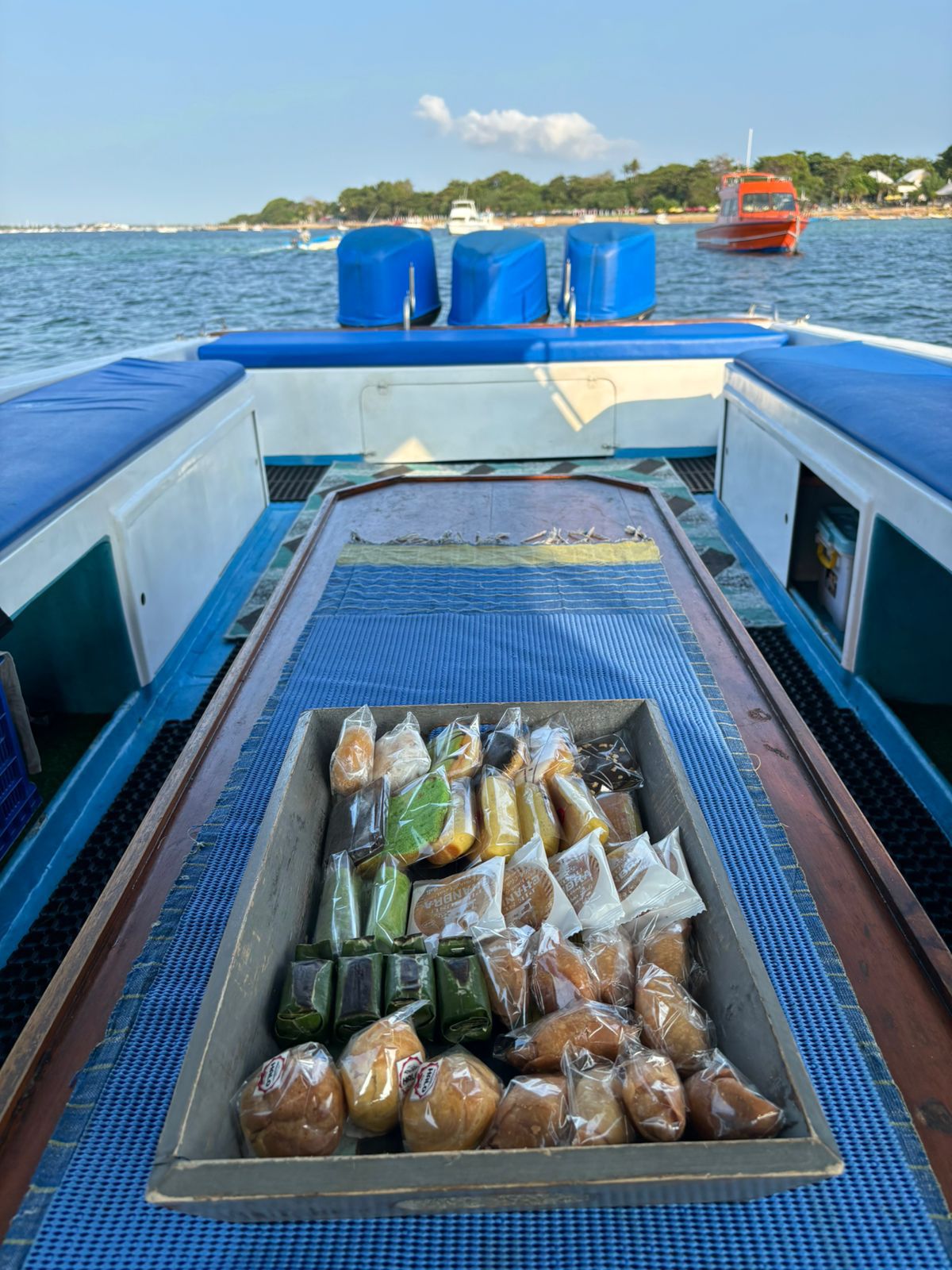 private-boat-charter-bali-to-desert-point-gili-gede-sekotong-lombok-up-to-12-pax-2