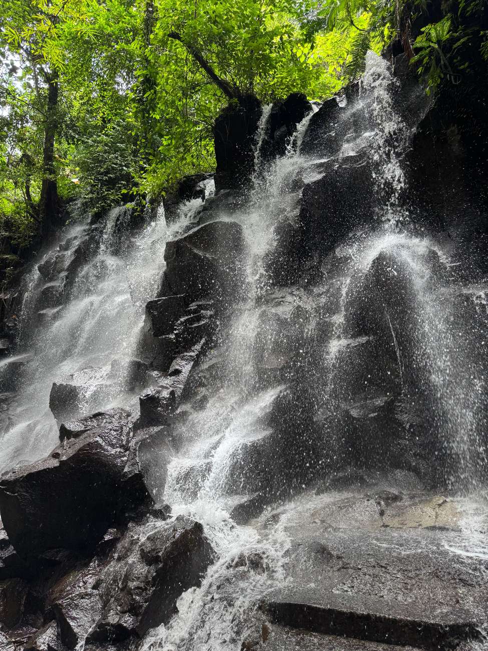 bali-blue-lagoon-snorkeling-kanto-lampo-waterfall-tour-with-lunch-3