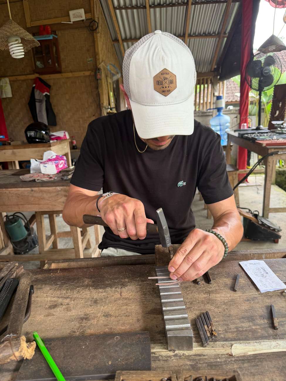 sidemen-bali-full-day-tour-rice-terrace-swing-waterfall-cultural-experience-5